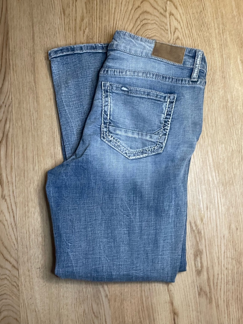 Daytrip Women's Light Wash Bootcut Jeans